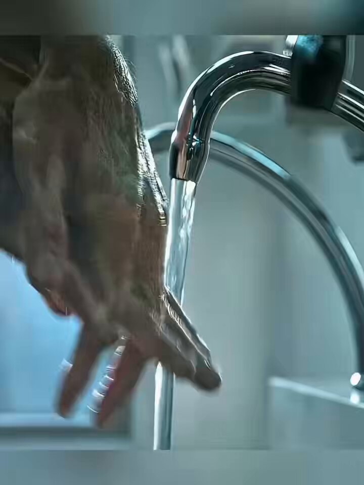 DR STRANGE gifted hands
