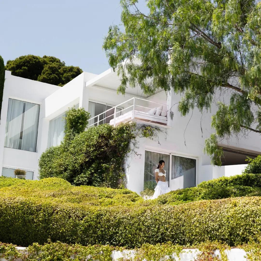 Less than a Lover house on Airbnb (photo 1 of 4)