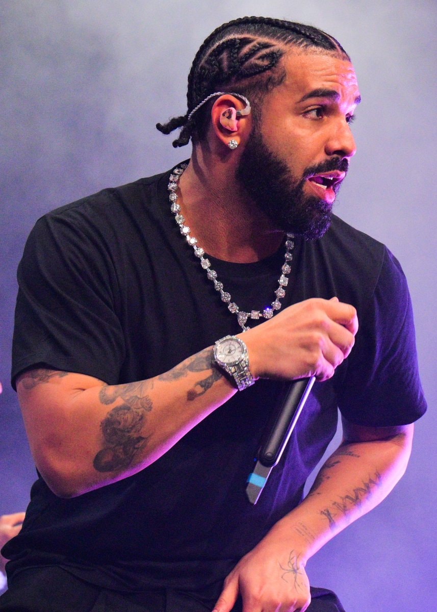 Drake performing on stage (photo 1 of 2)