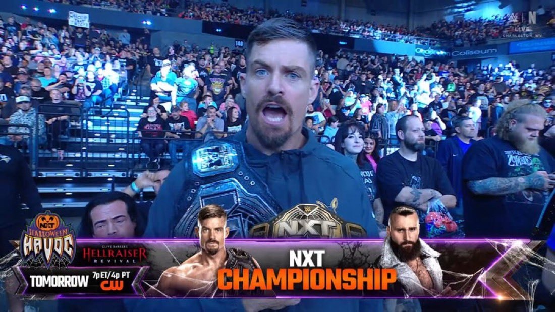 Grayson Waller NXT Champion crowd