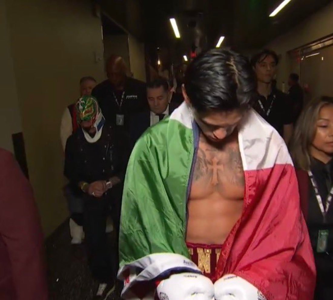 Rey Mysterio Ryan Garcia #GarciaBenn