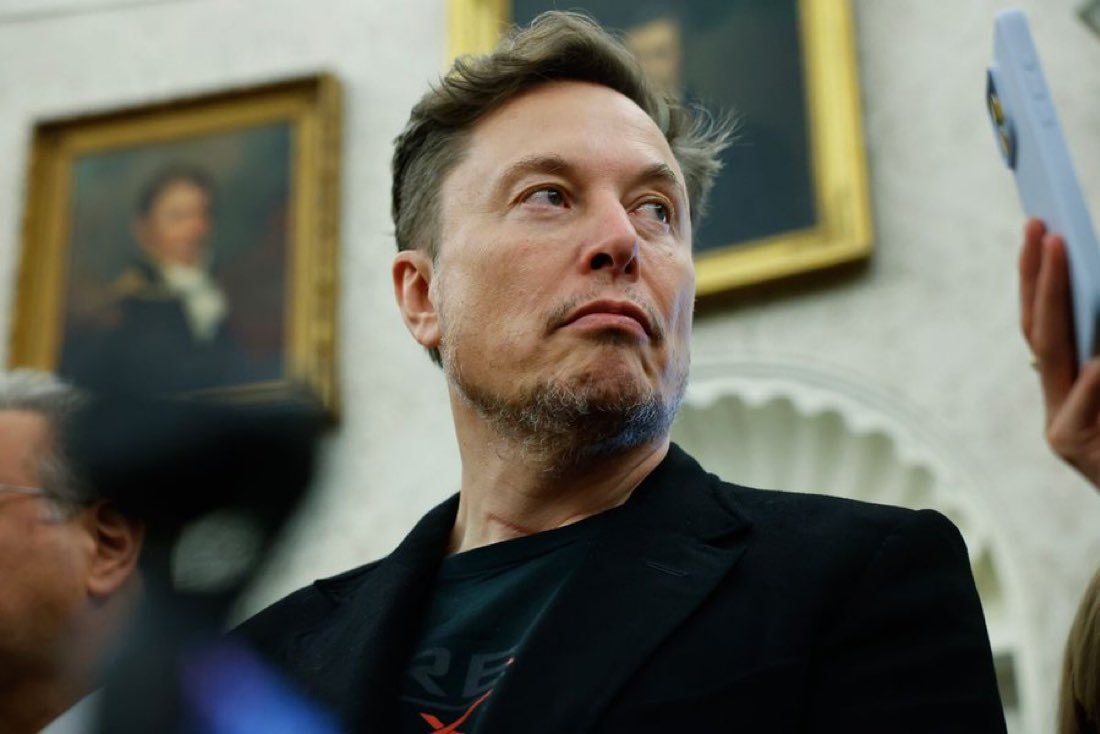 SpaceX Paris summit invite pressure