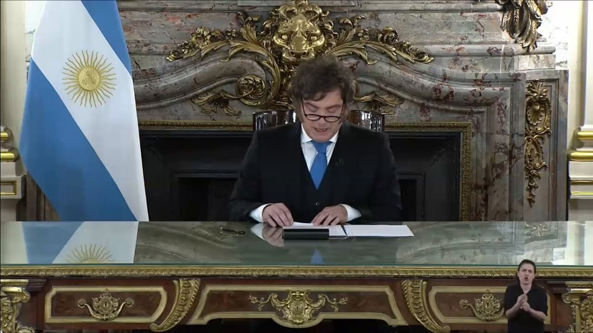 Javier Milei defense decree Tierra del Fuego