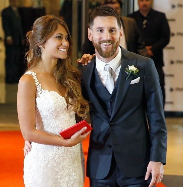 Argentina age at first marriage (photo 1 of 2)
