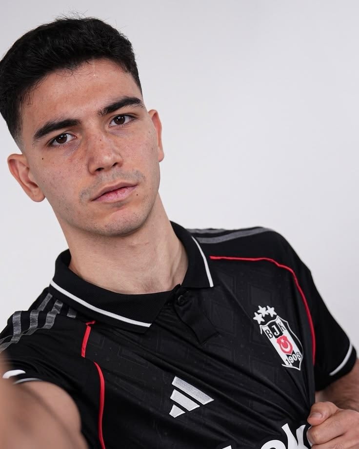 Yasin Özcan loan talks