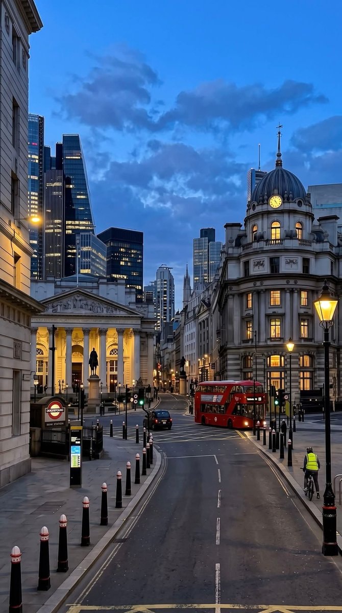 london uk street scene