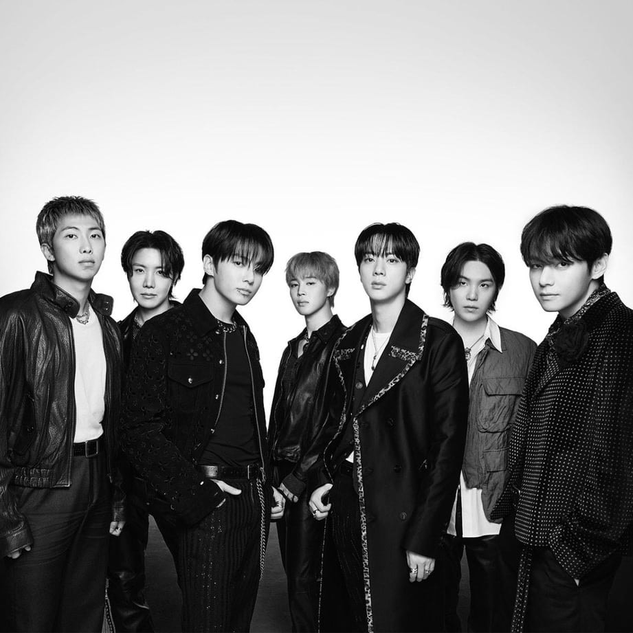 Drake and BTS Apple Music Number One (photo 2 of 2)