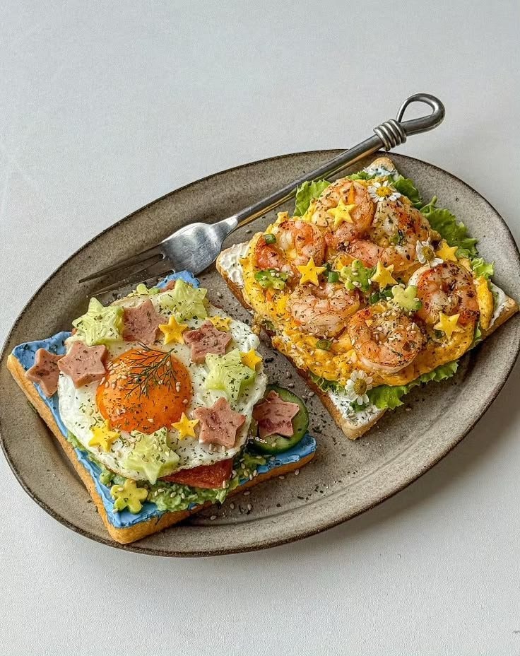 Breakfast toast plate (photo 2 of 2)