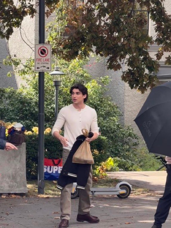 Charlie Hunter Off Campus season 2