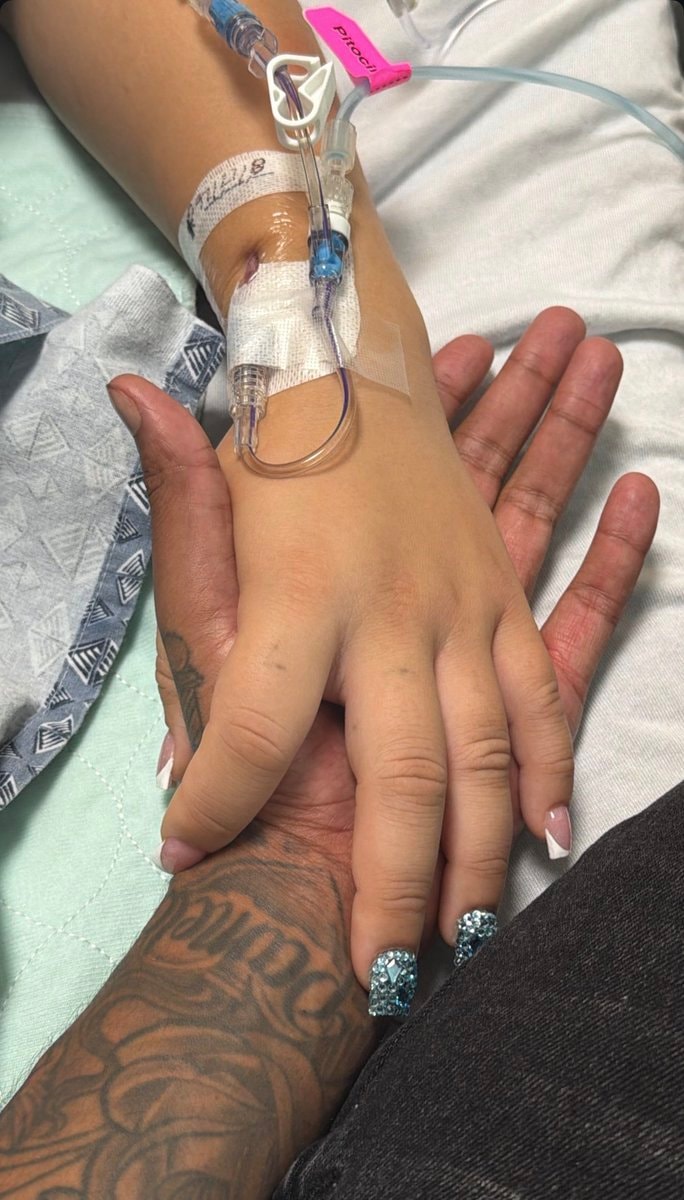 Blueface and Nevaeh hospital visit (photo 2 of 2)