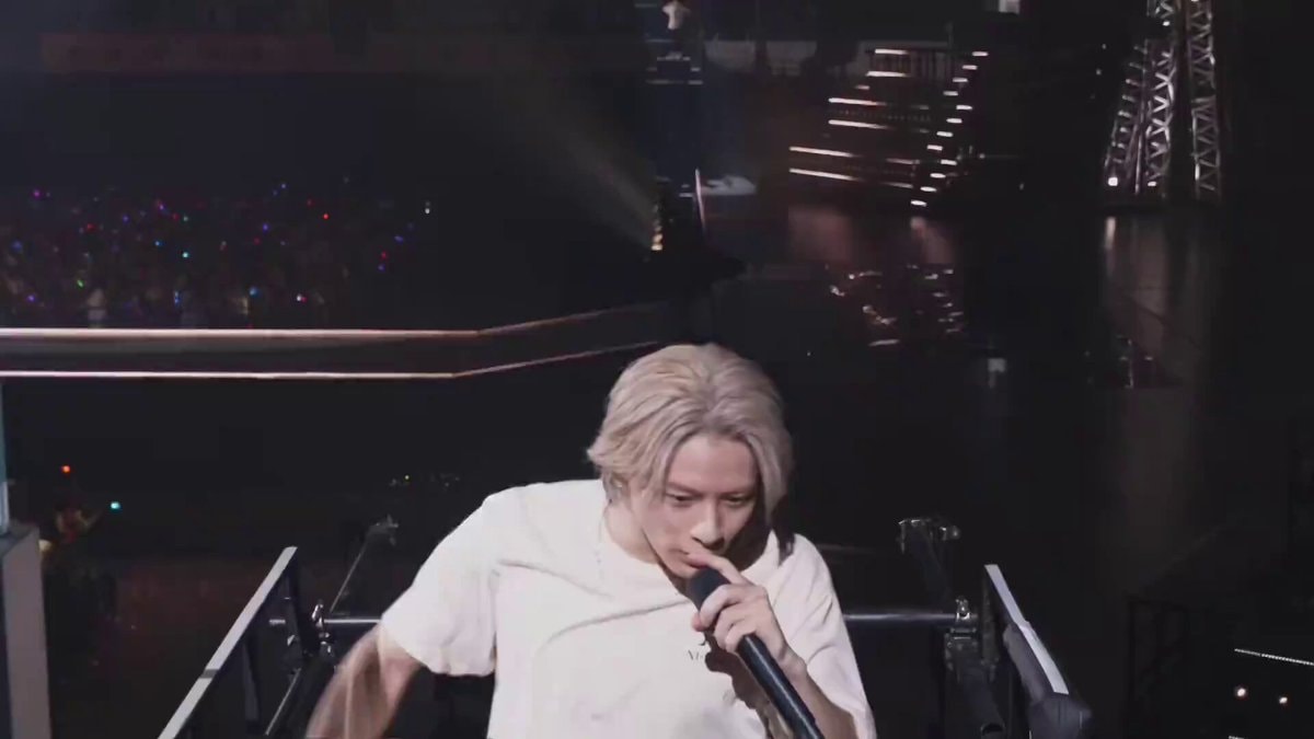 Shou-kun live on stage