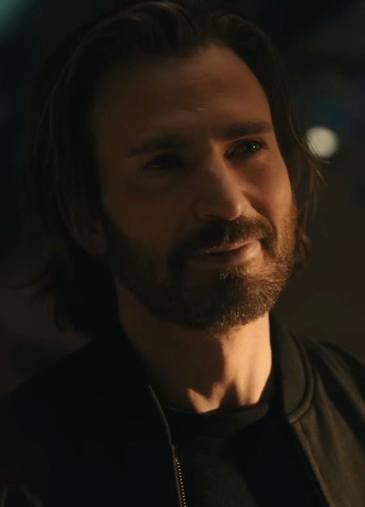 Chris Evans on Steve Rogers in AVENGERS DOOMSDAY (photo 1 of 2)