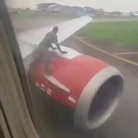 Daejon Love 49ers flight attempt