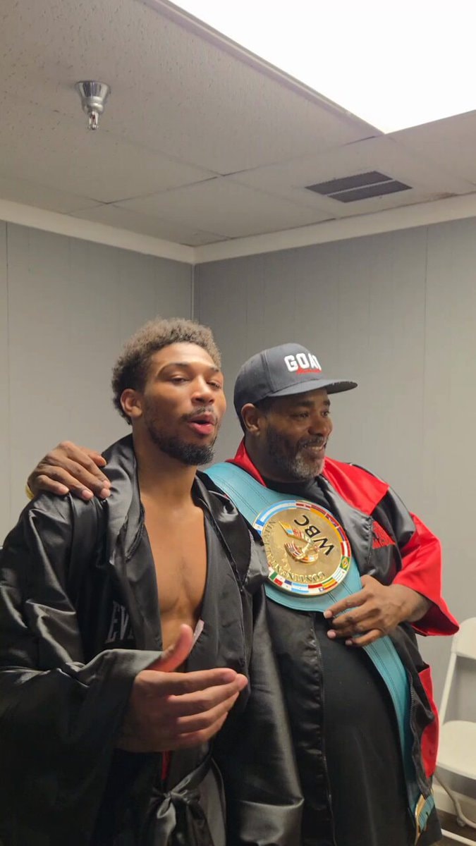 Charles Lolo Harris Jr WBC Latino Title