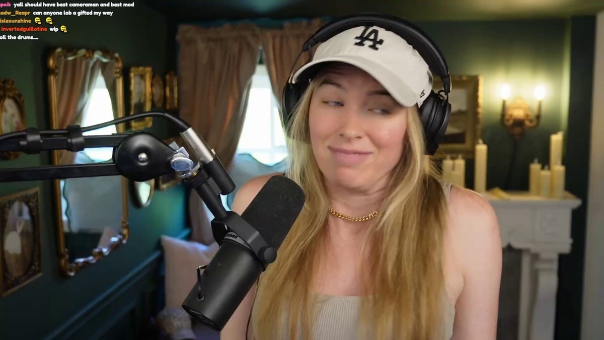 QTCinderella announces Best Cozy Game Streamer