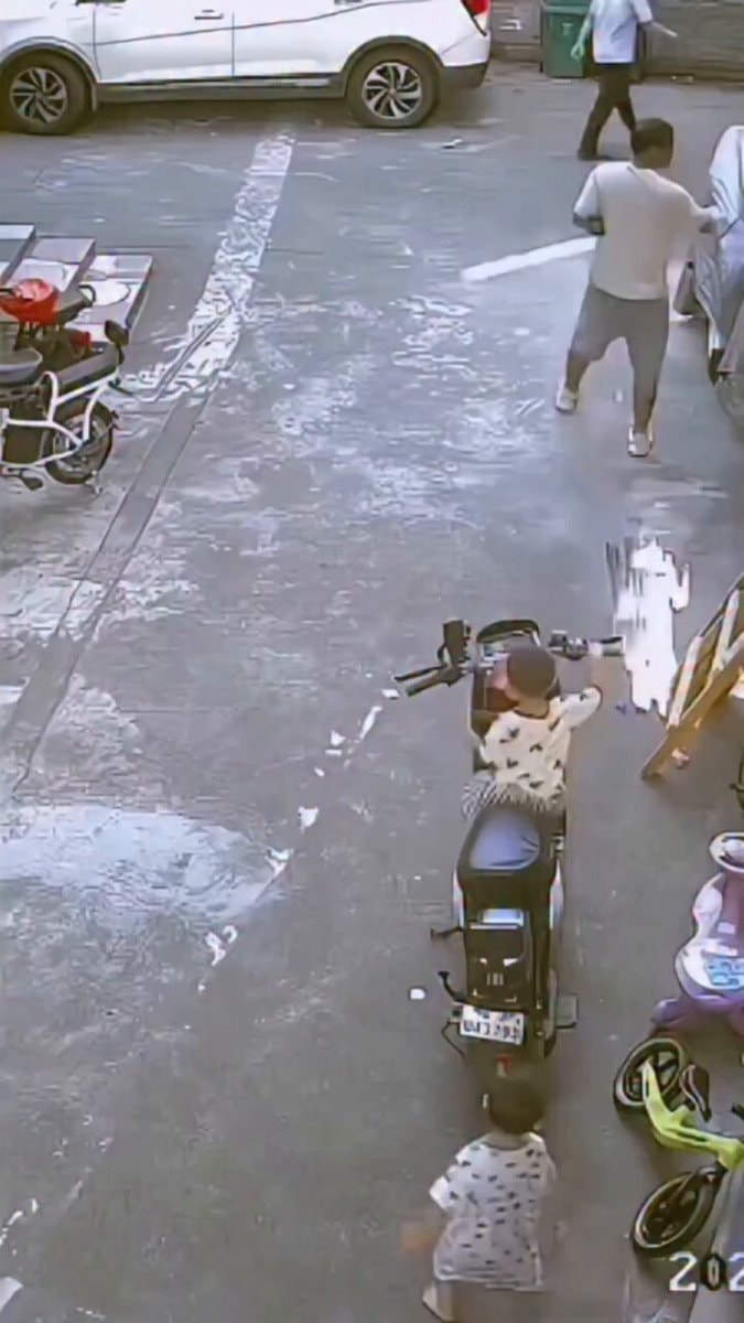 Child scooter accident prevented