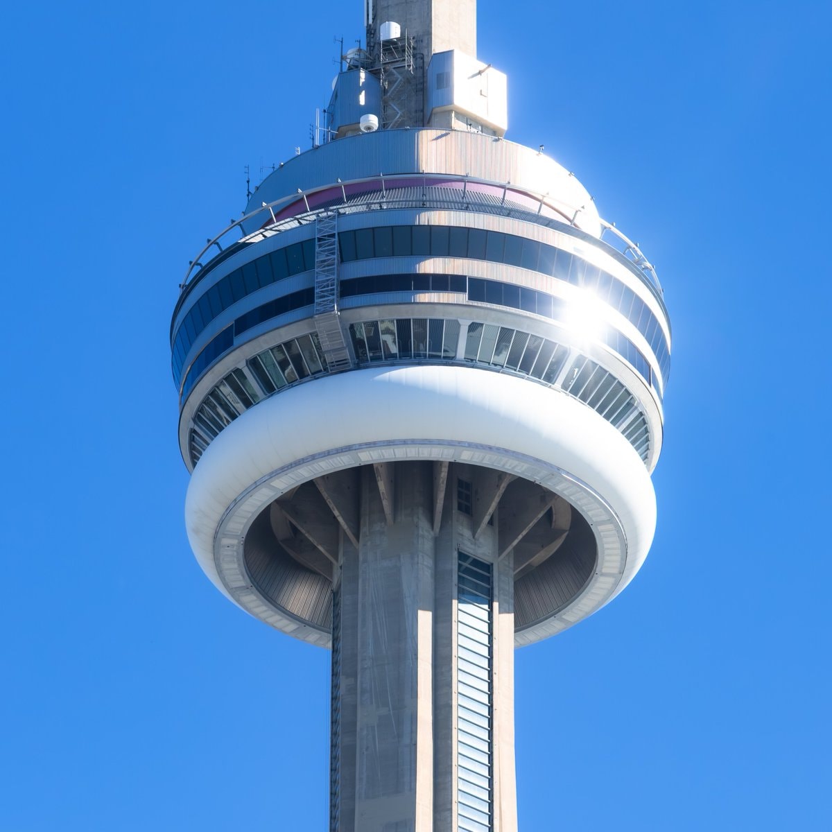 Drake top 3 Apple Music Toronto (photo 2 of 2)