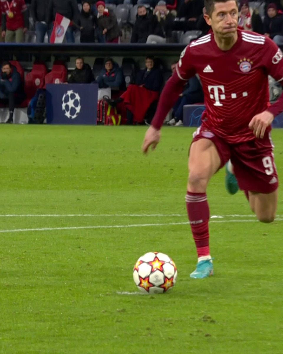 Lewandowski penalty technique