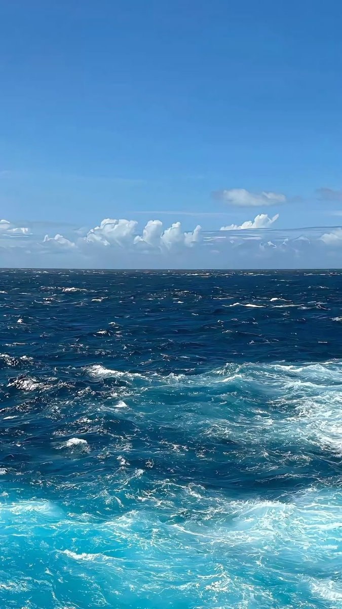 shades of sea (photo 4 of 4)