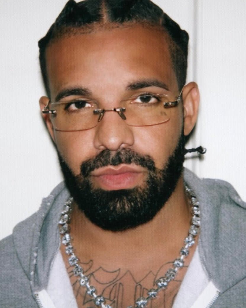 Karol G NO ME ARREPIENTO DE SENTIR TANTO Drake Ahí (photo 2 of 2)
