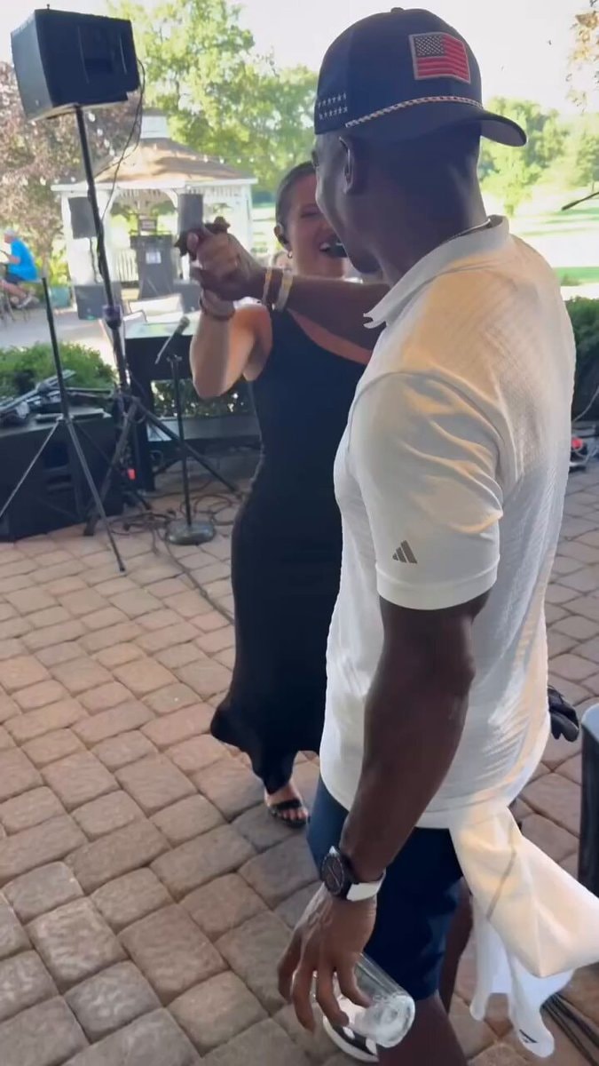 Ja Rule performs Always On Time live