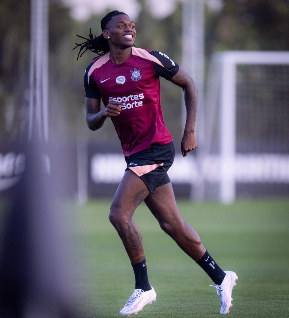 Rafael Leão CT do CORINTHIANS