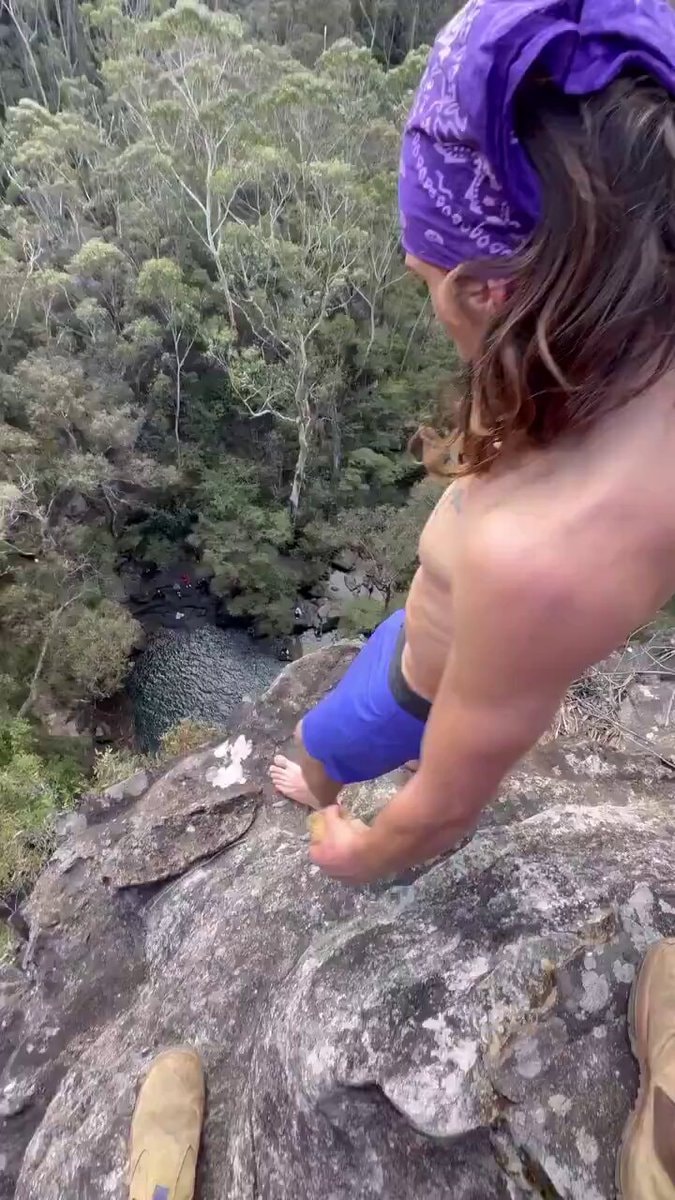 Why throw rocks before cliff jumping