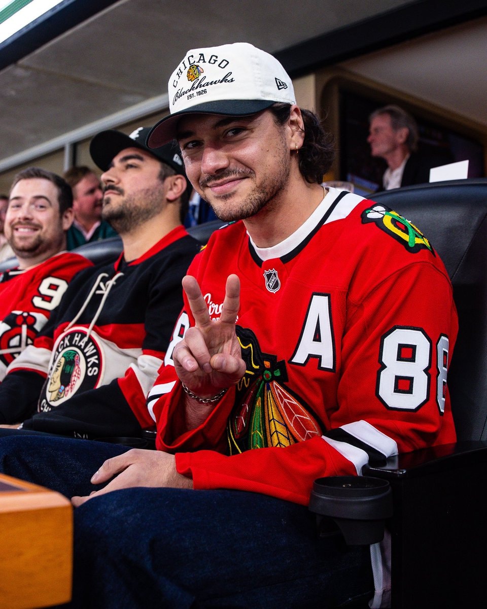 Belmont Cameli Chicago Blackhawks game Belmont Cameli Chicago Blackhawks game