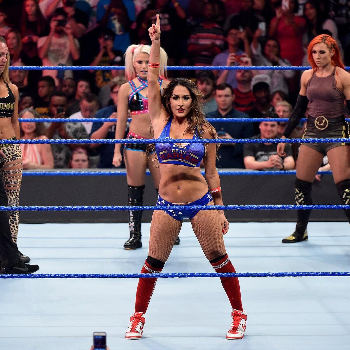 Becky Lynch SmackDown Women's Championship moment (photo 2 of 2)