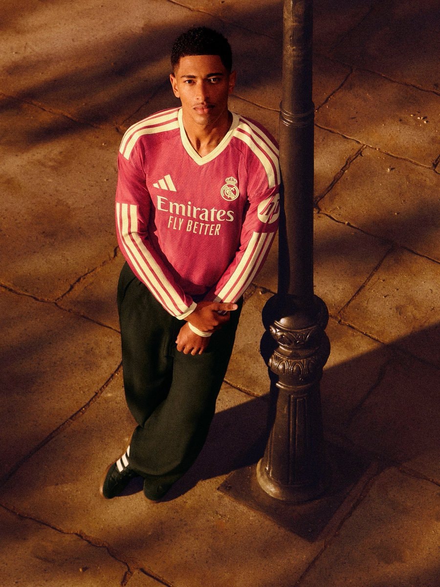 Real Madrid pink jersey opinion (photo 2 of 3)