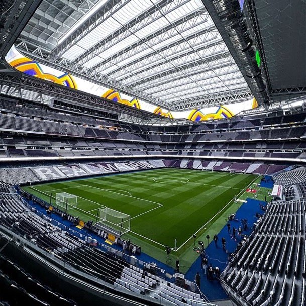 Real Madrid Bernabéu new pitch