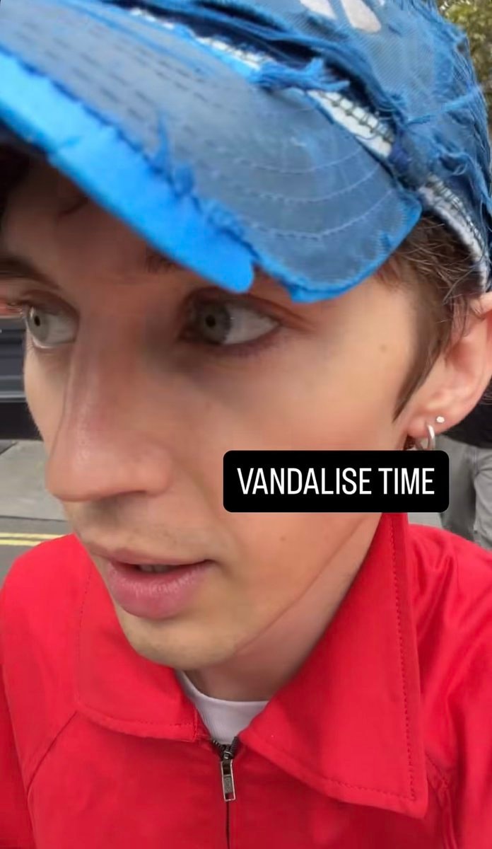 Troye Sivan record store tour
