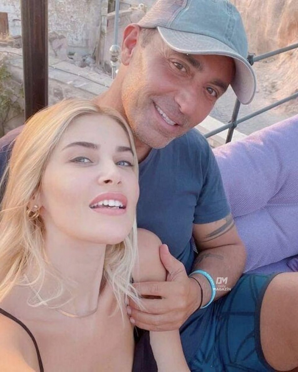 Mustafa Sandal clarifies relationship status