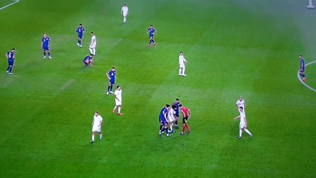 Cucurella asks for Perisic sending off