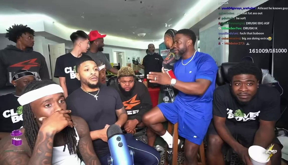 BenDaDonnn performs for Kevin Hart