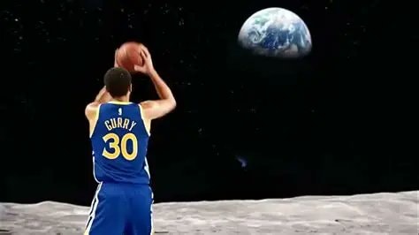 Curry 30 on the moon