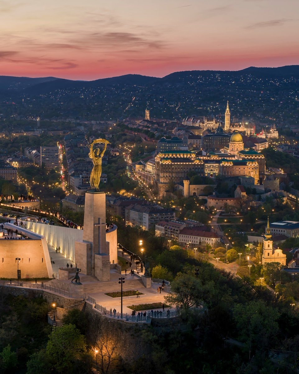 Budapest Hungary cityscape at dusk (photo 3 of 3)