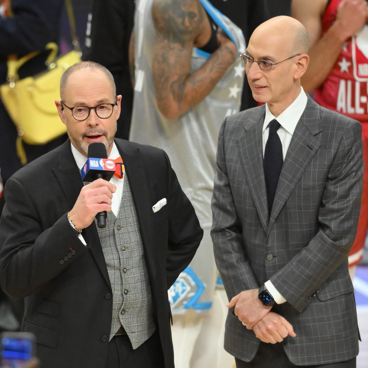 Adam Silver honors Ernie Johnson Adam Silver honors Ernie Johnson