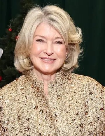 Martha Stewart nudes consideration (photo 2 of 2)