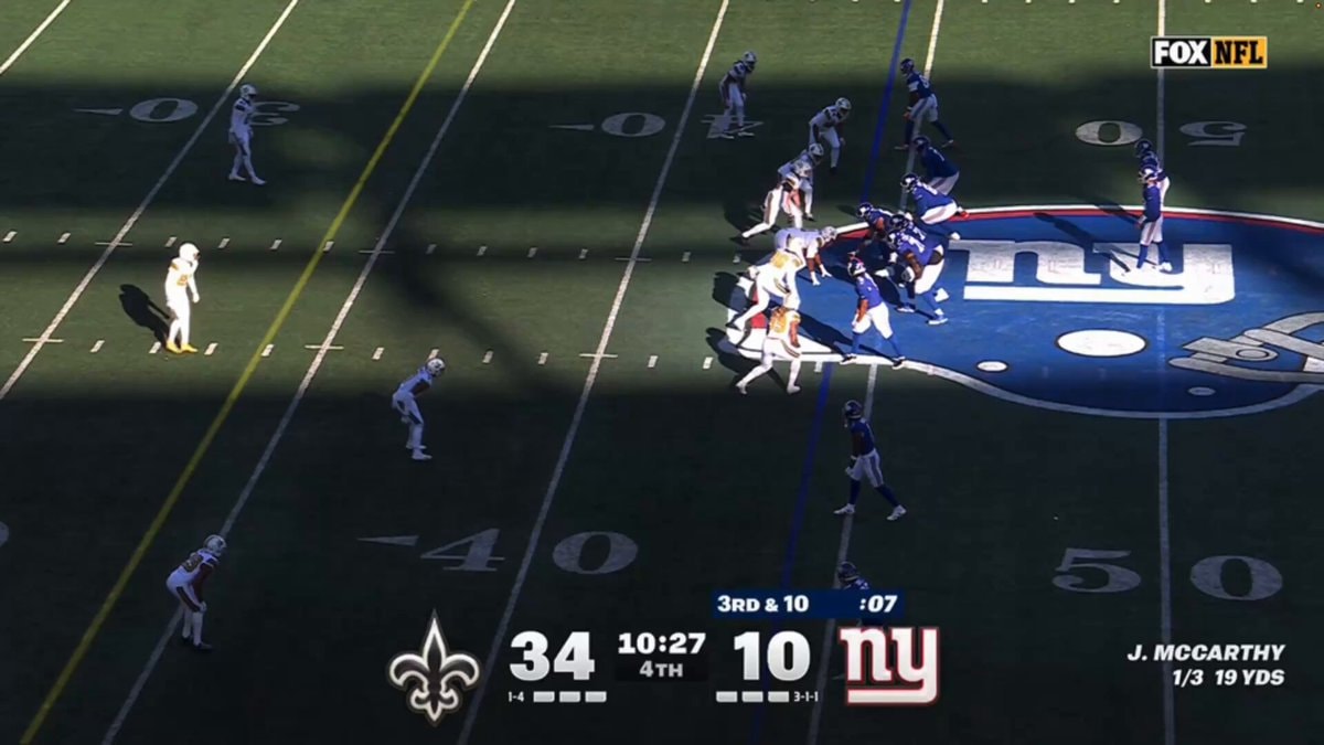 J.J. McCarthy Giants INT