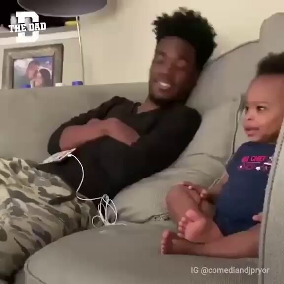 Joint attention coregulation father child moment Joint attention coregulation father child moment