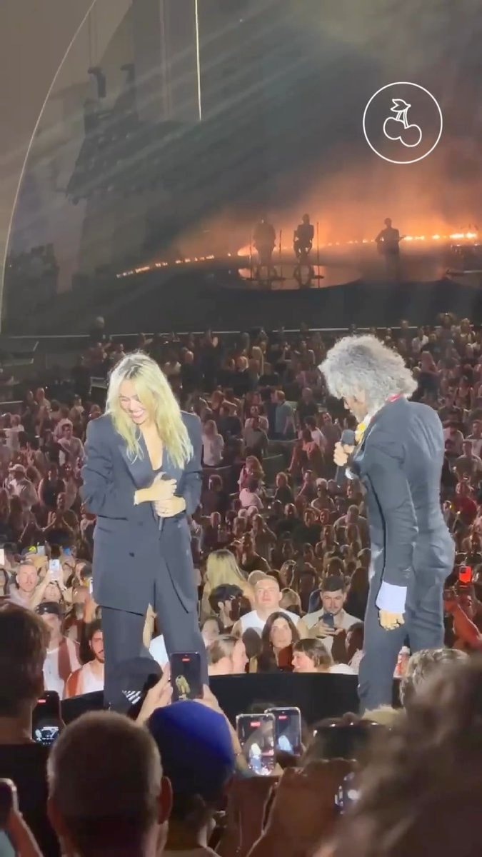 Miley Wayne Coyne Hollywood Bowl