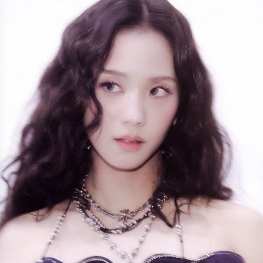 Jisoo ADDICTED new single