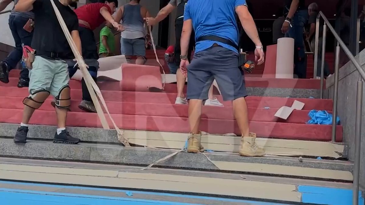 Taylor Swift Travis Kelce MSG wedding carpet ripped out