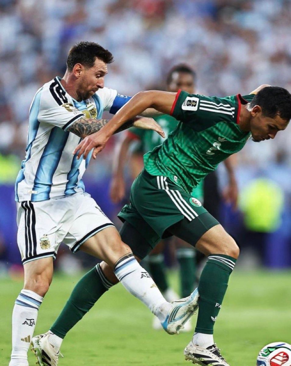 Messi and Argentinian soccer fans