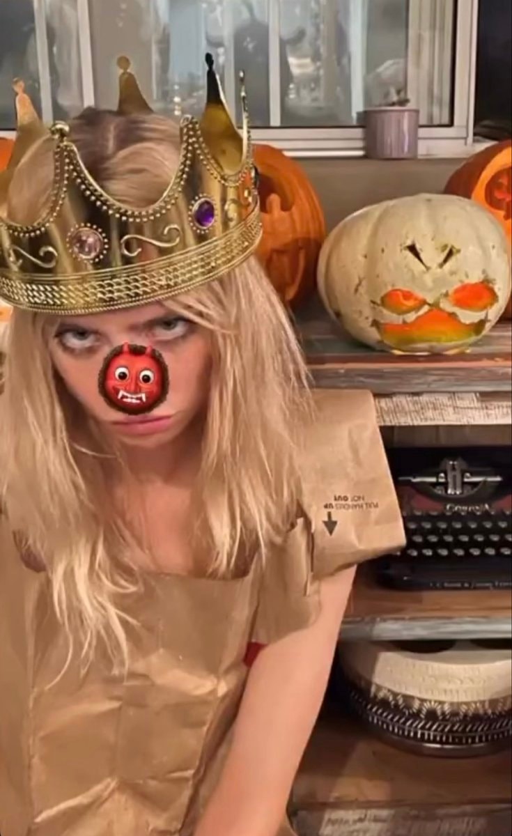 Maddie Phillips Paper Bag Princess (photo 2 of 2)