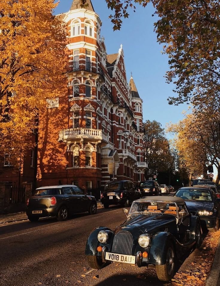 London autumn photo (photo 2 of 4)