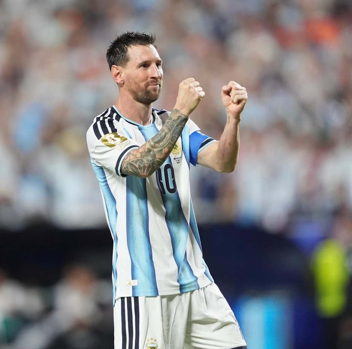 Shakira Leo Messi World Cup post (photo 2 of 2)