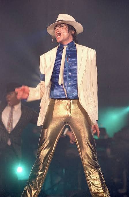 MJ HIStory Era Munich Stadium Performance (photo 2 of 4)