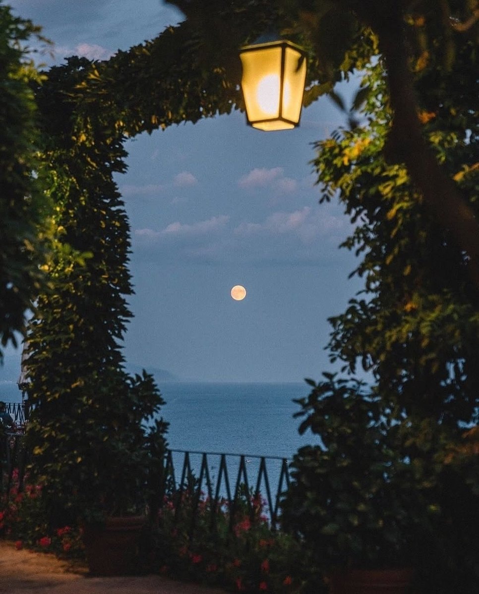 Positano Italy ADVENTURE yacht night (photo 4 of 4)
